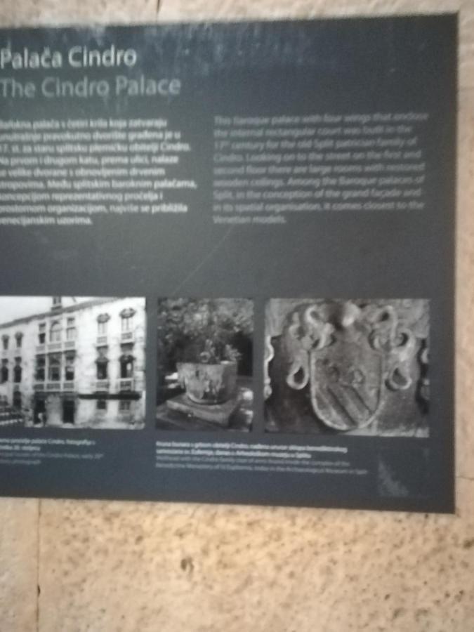 Inchy Accommodation - In The Center Of Diocletian'S Palace สปลิท ภายนอก รูปภาพ