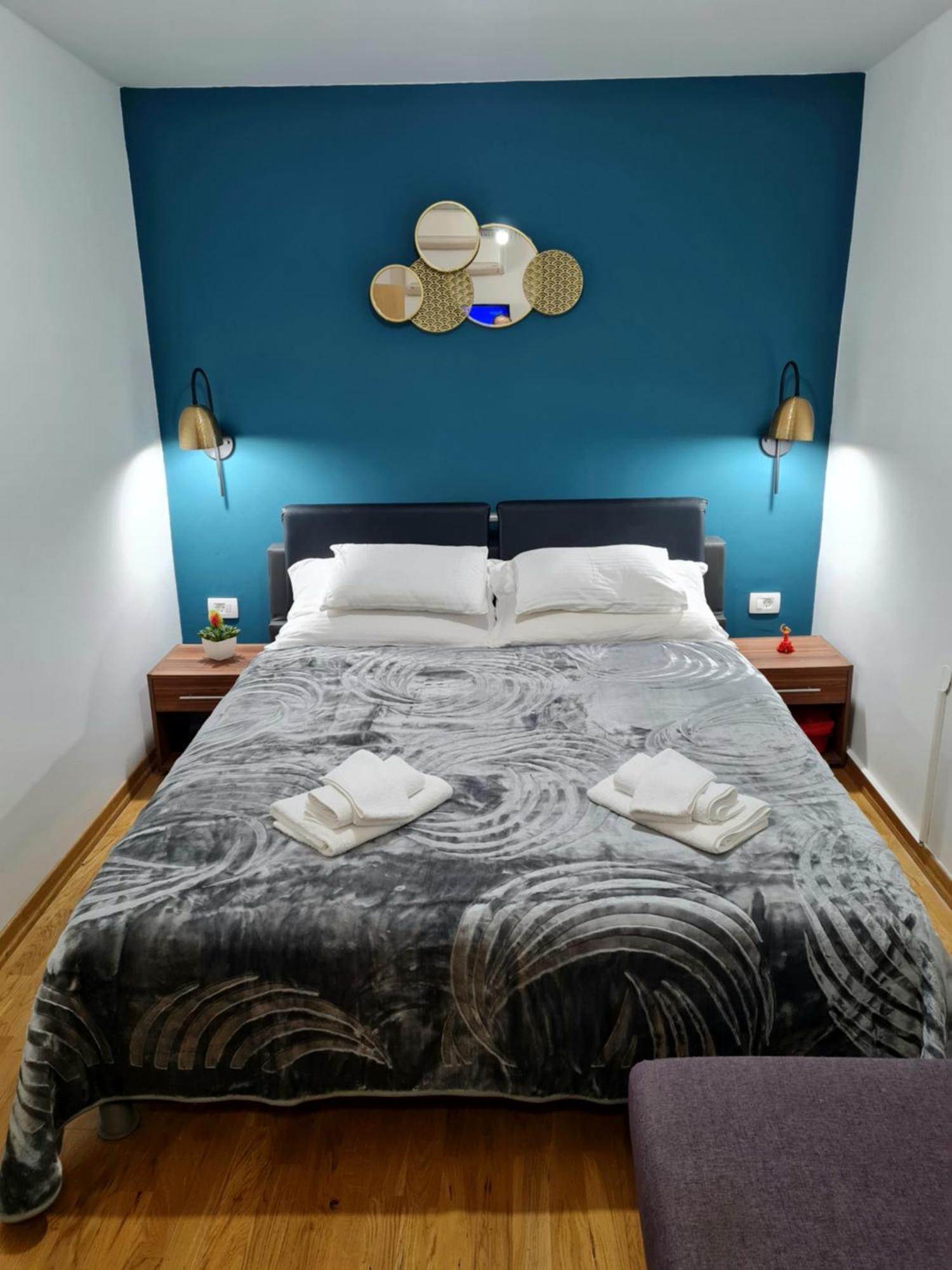 Inchy Accommodation - In The Center Of Diocletian'S Palace สปลิท ภายนอก รูปภาพ