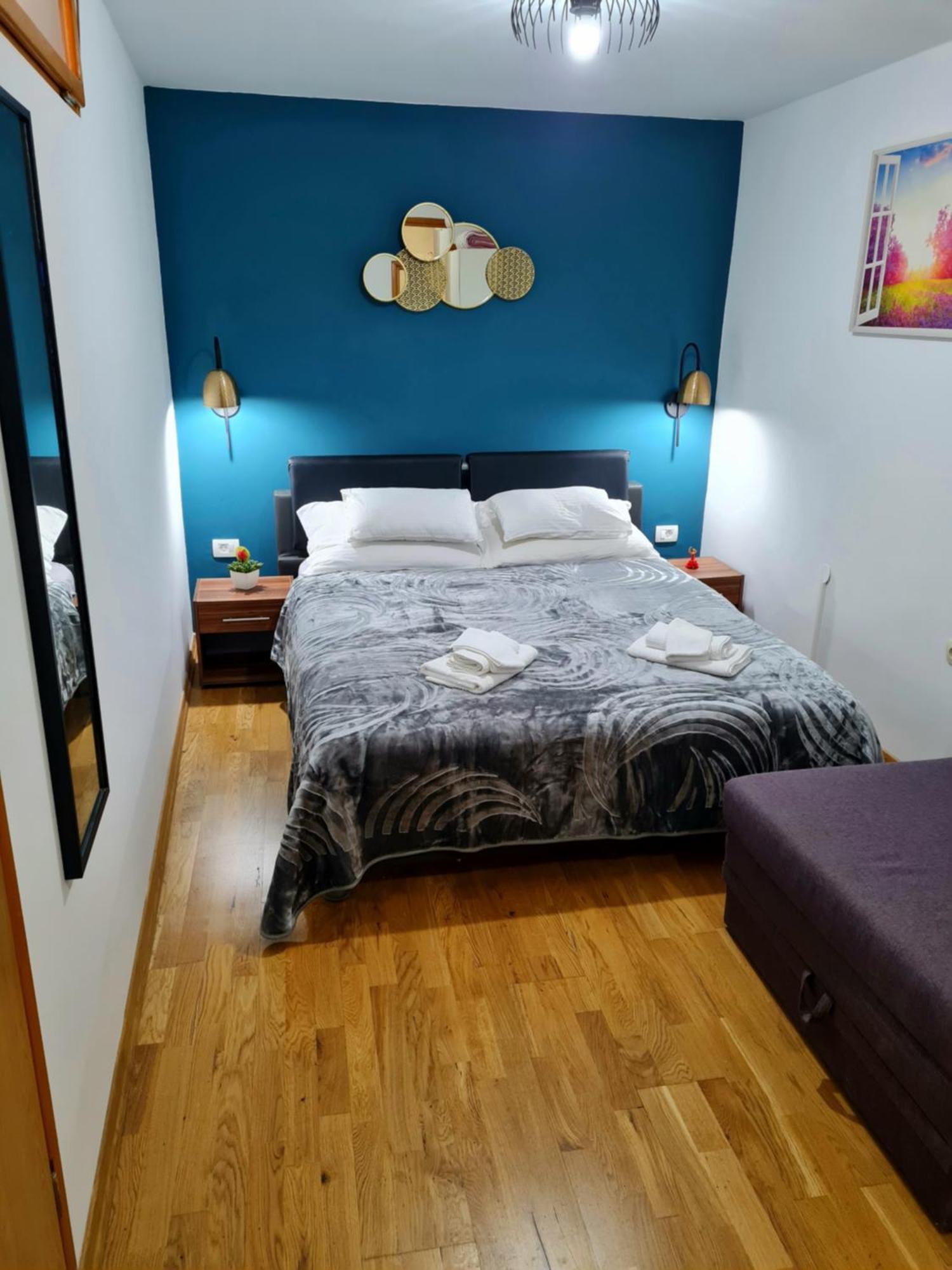 Inchy Accommodation - In The Center Of Diocletian'S Palace สปลิท ภายนอก รูปภาพ