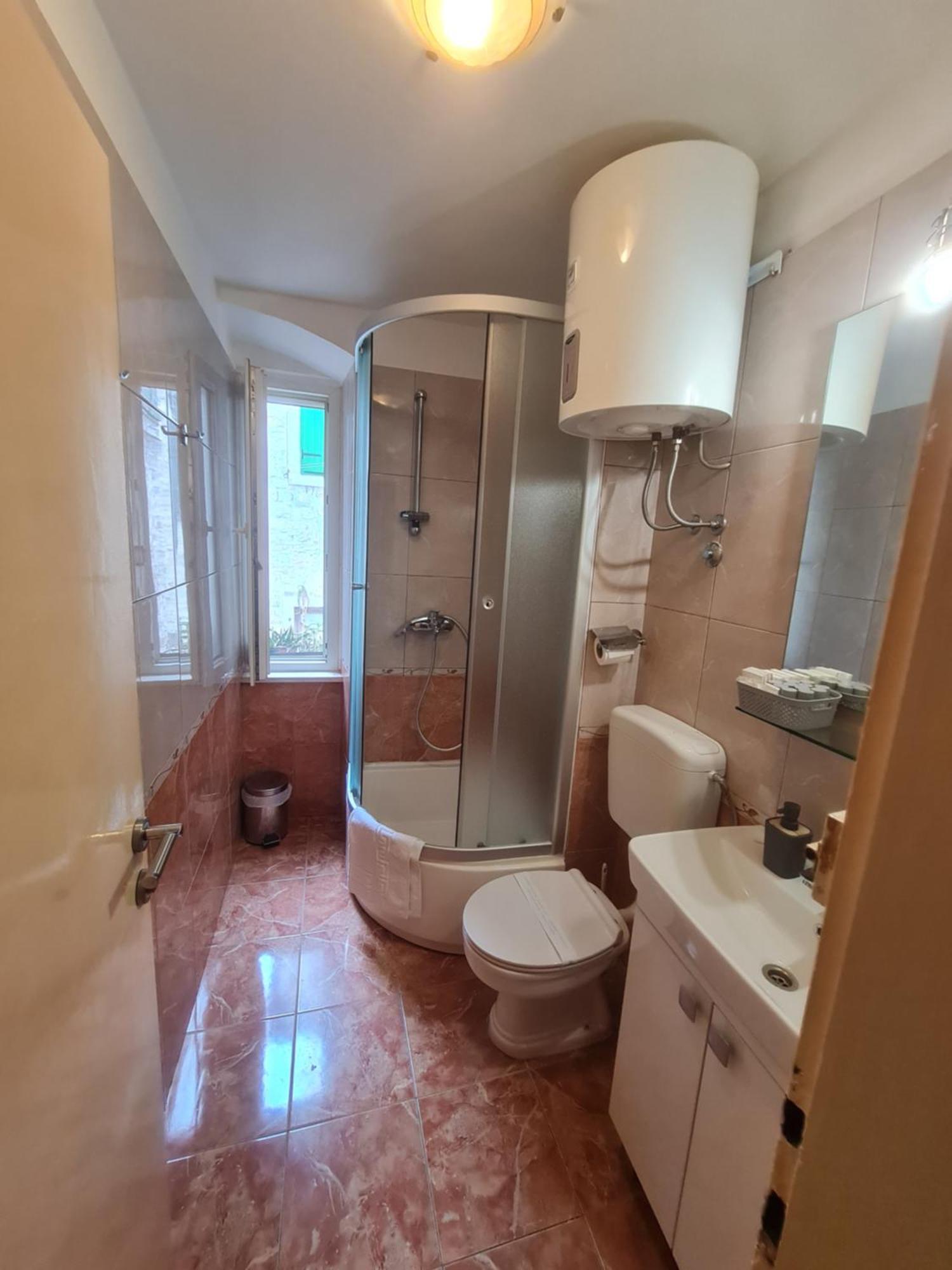 Inchy Accommodation - In The Center Of Diocletian'S Palace สปลิท ภายนอก รูปภาพ