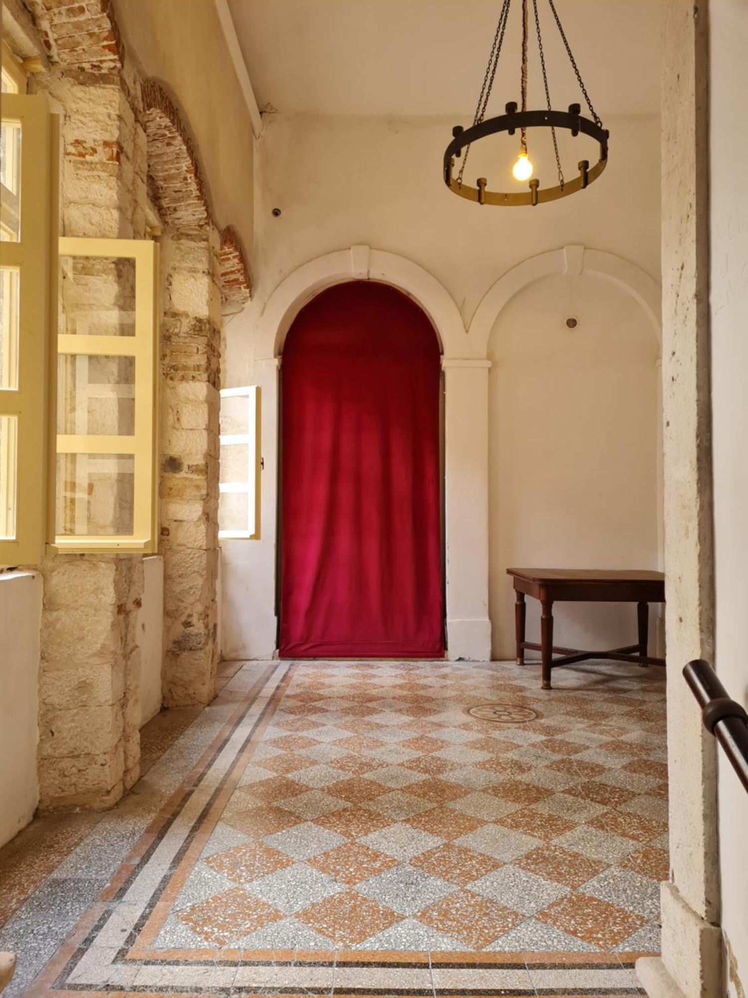 Inchy Accommodation - In The Center Of Diocletian'S Palace สปลิท ภายนอก รูปภาพ